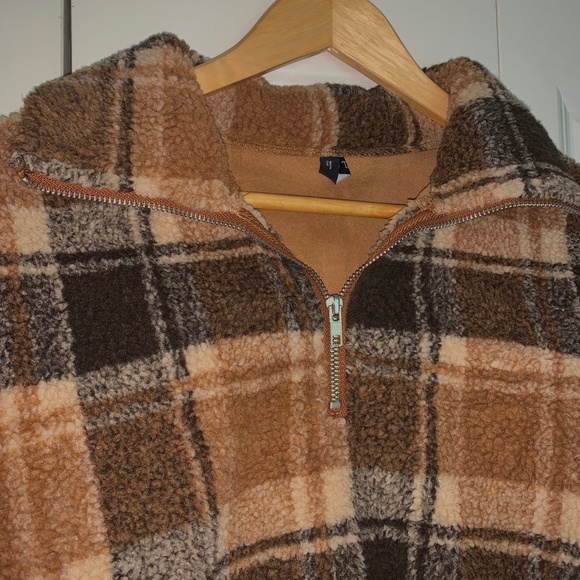 HALF-ZIP FAUX FUR CROPPED SWEATER - Picture 3 of 4